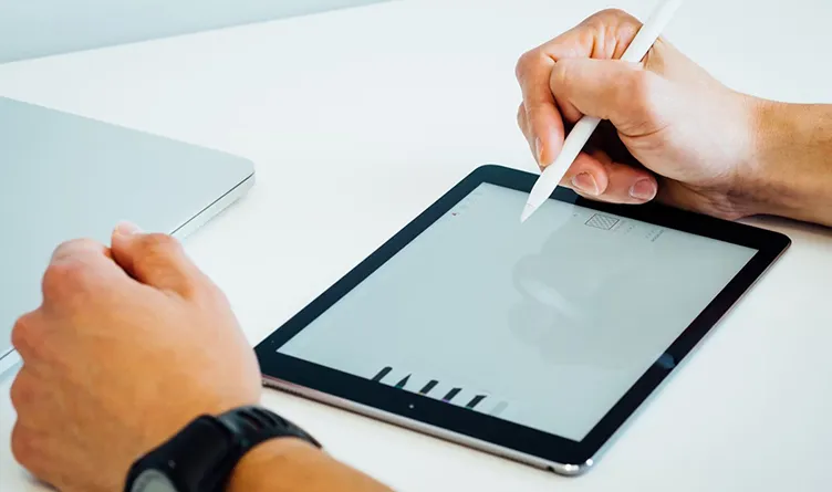 Graphic Designing in London - Digital Gravity